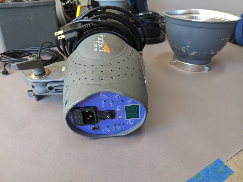 Dynalite flash photography lighting