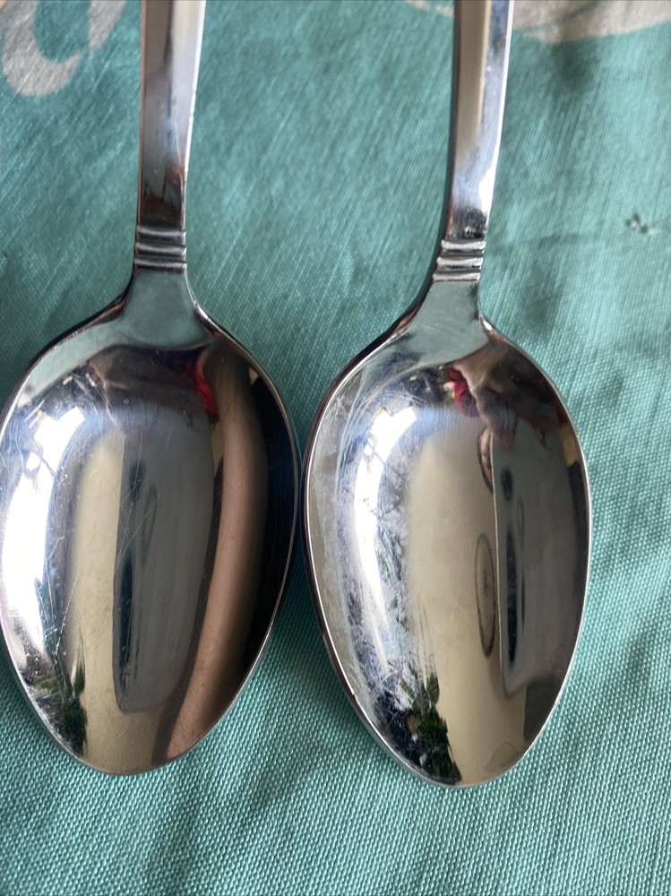 4 Pcs Rogers Co Country Shell Dinner Spoons Stainless Flatware