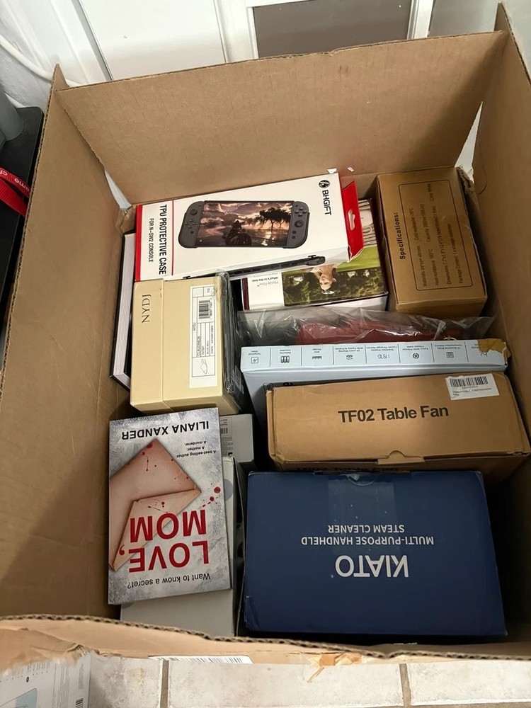 brand new liquidation box from Amazon And Target/large