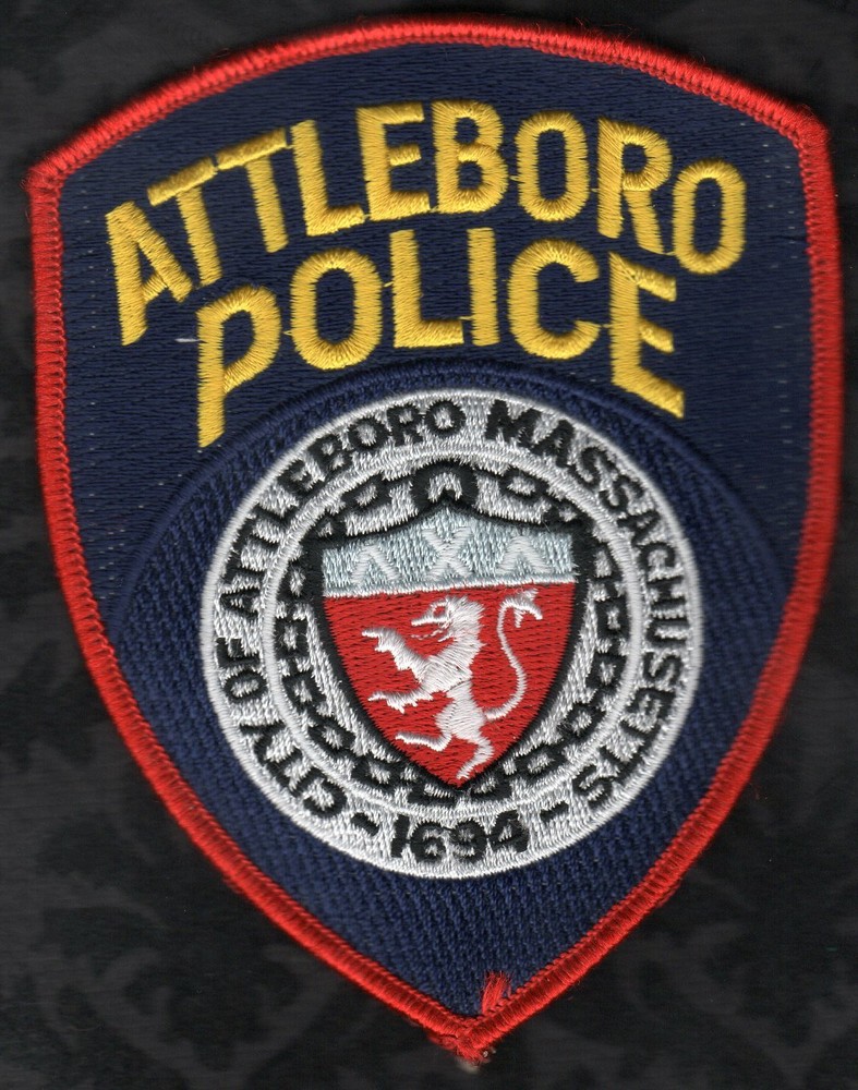 👀😂😍👌   Attleboro Massachusetts Police Patch  VAR #1 Lighter Back