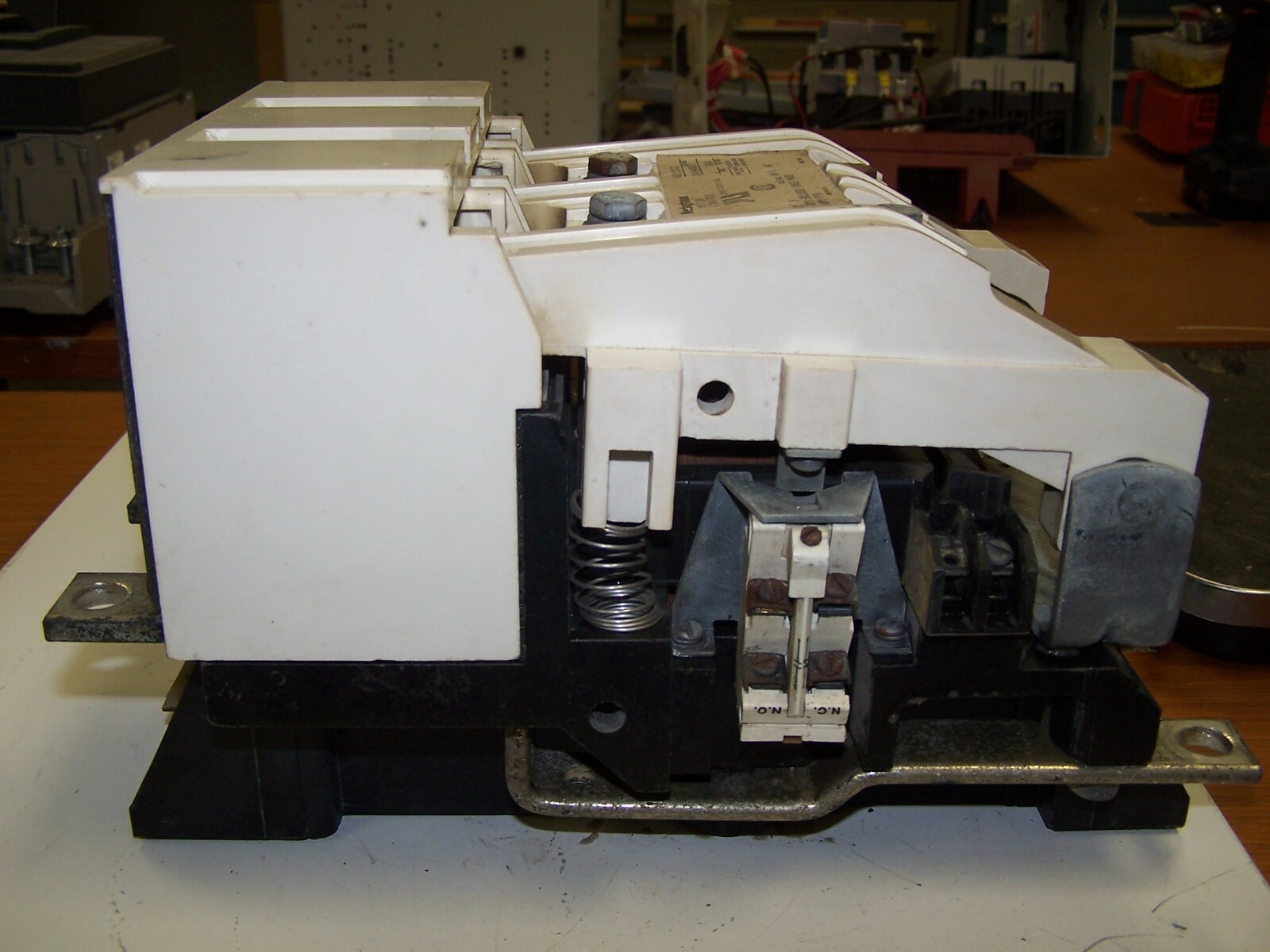 👀 WESTINGHOUSE SIZE 5 MODEL J MOTOR CONTROL 300A 120V COIL 600V 3PH A201K5CXZ1