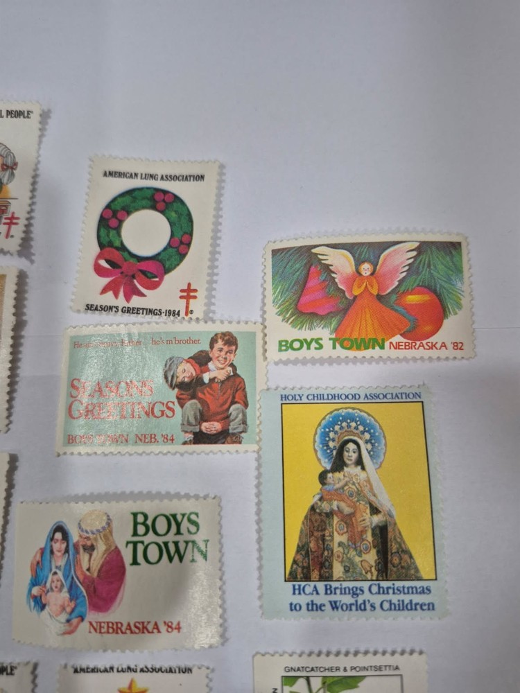Christmas Seals - Stamps - 20 Different - UT14