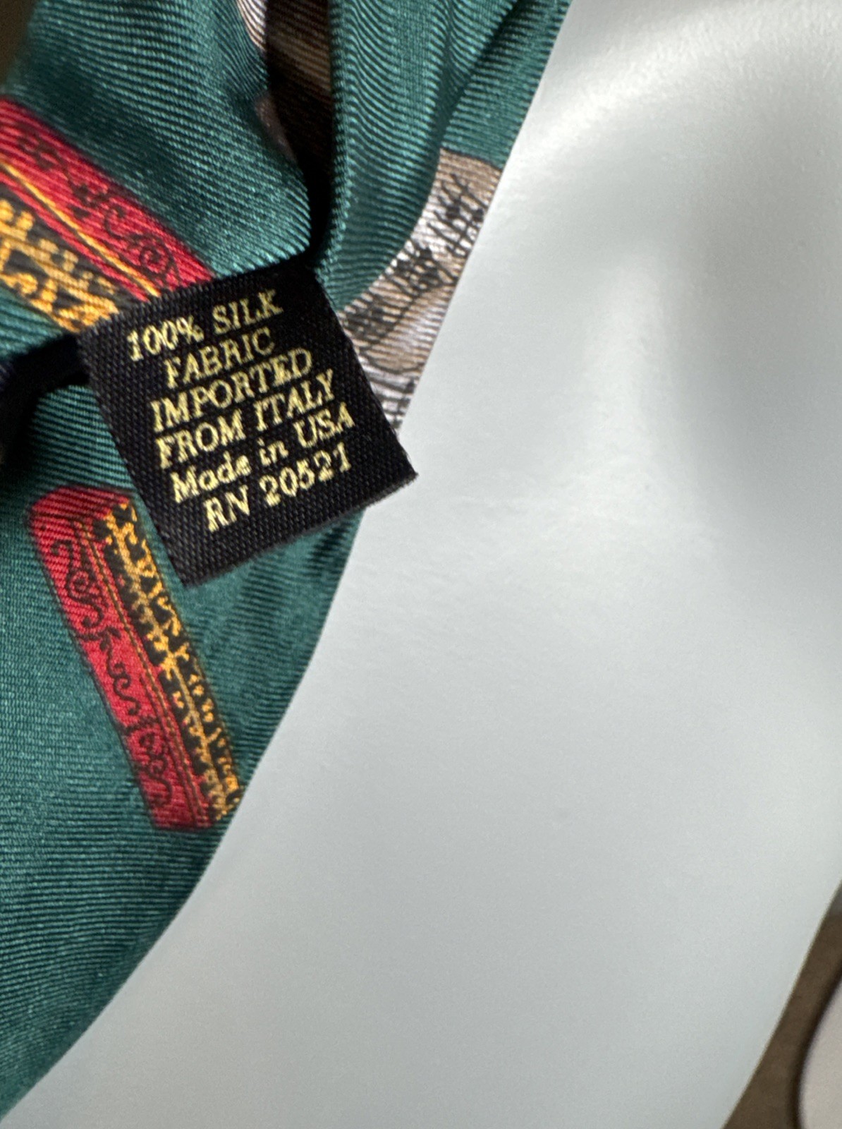 Van Heusen Christmas Neck Tie Holiday Nutcracker Silk 58" Long