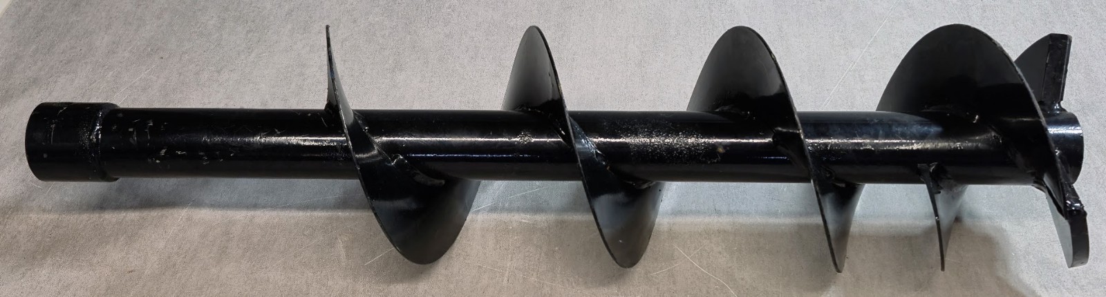 8 in Heavy-Duty Post Hole Auger Bit Universal Thread NOS