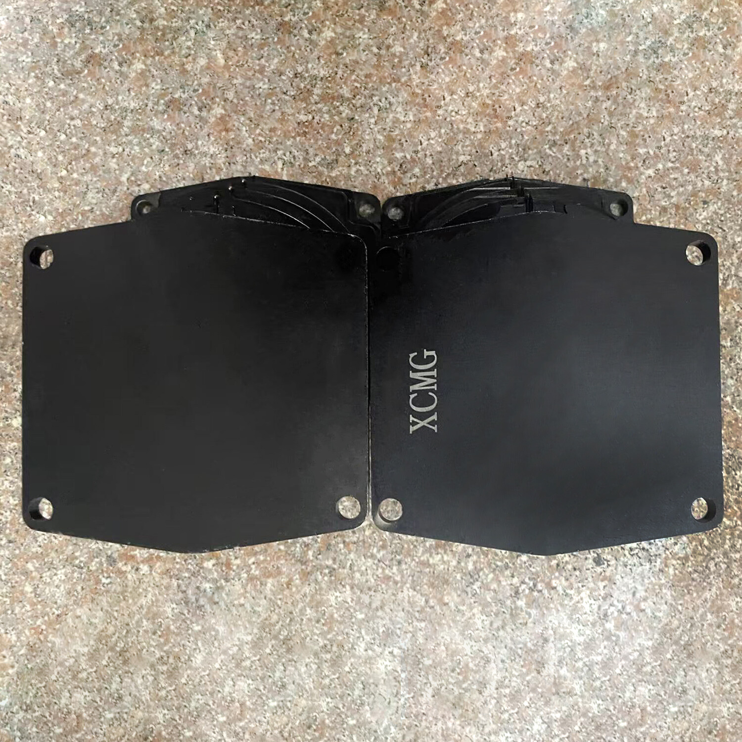 1 Pair 60879-000L 49377-000 New Bolster Spring For HN 402/462/522 1996-CURRENT