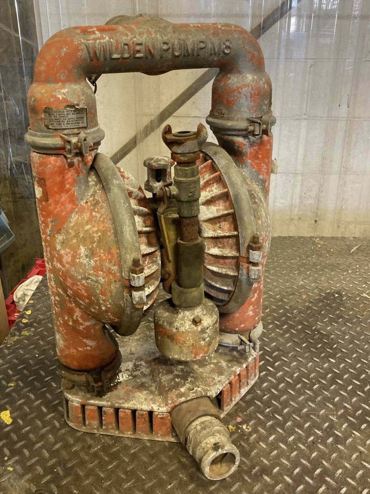 Wilden 2" Aluminum Diaphragm Pump , M8