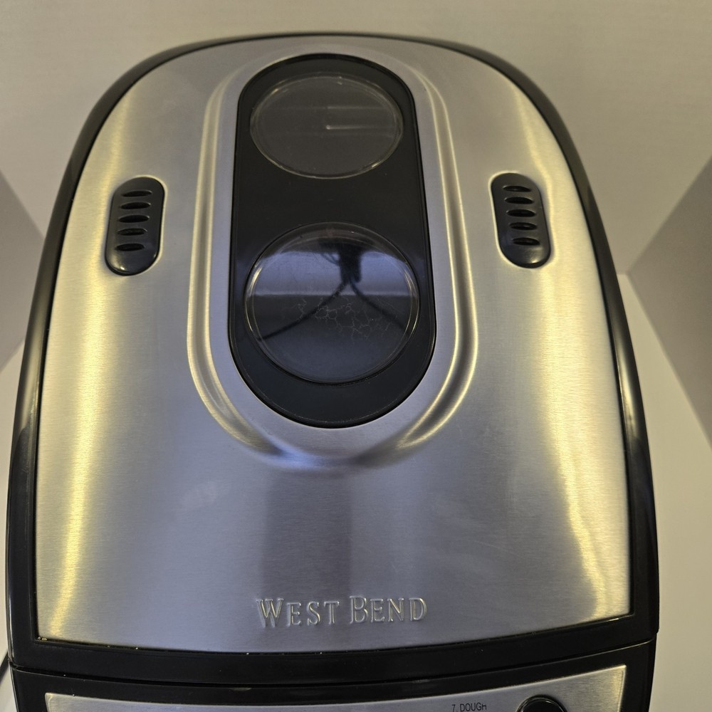 West Bend 41300 Dual Blade 2.5 lbs. Bread Maker & Dough Machine