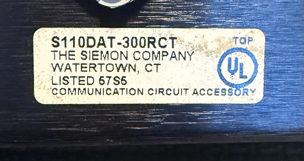 SIEMON S110DAT-300RCT pre-wired panel Assembly S110DAT-300RCT