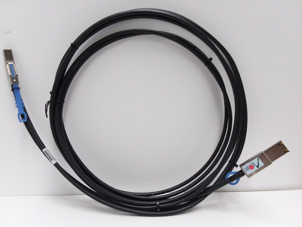Oracle 7023009  SAS internal cable - 10 ft Mfg.Part: 7106737