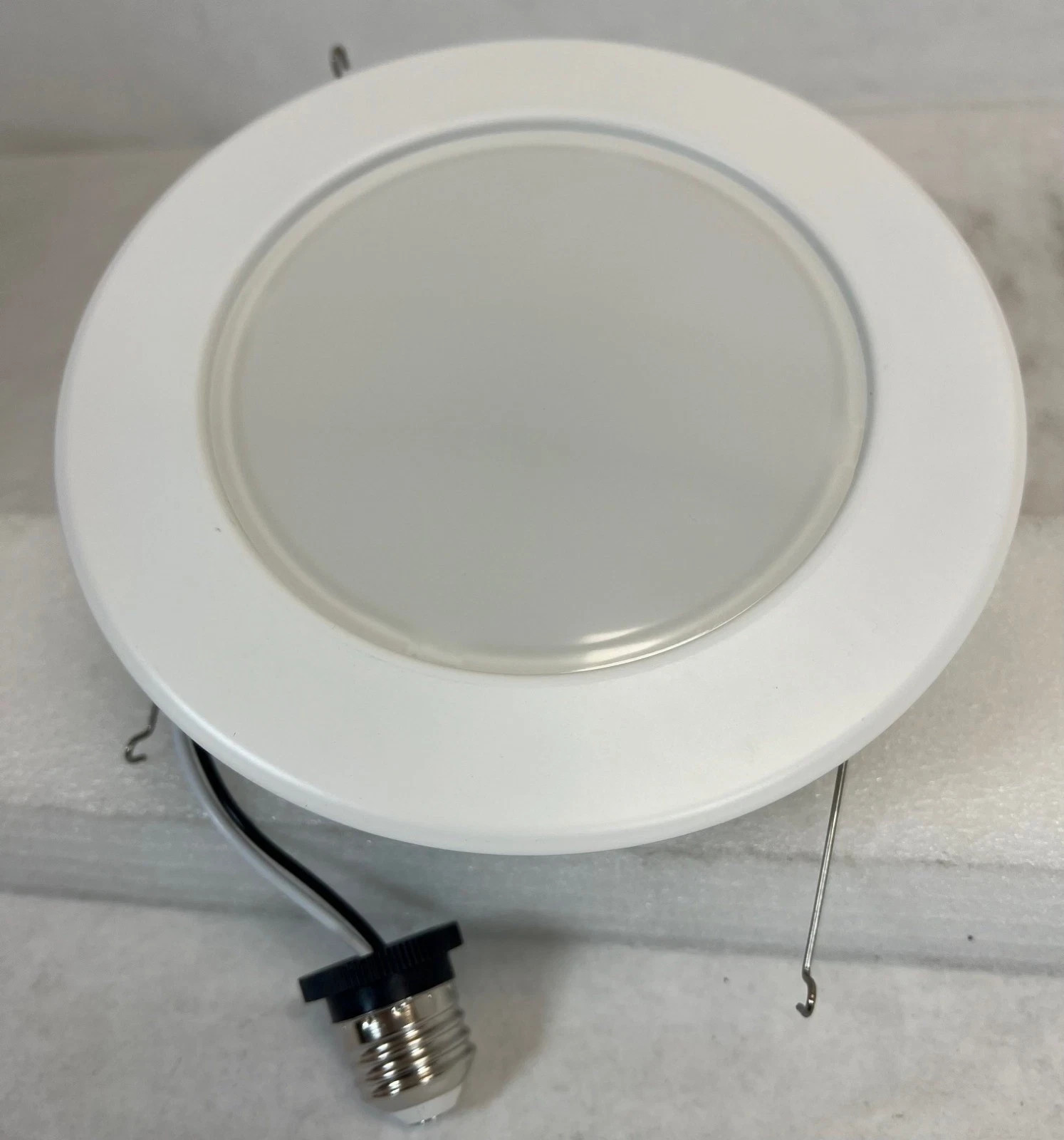 Lot of 2- Philips Smart Wi-Fi 85W 6” Recessed Downlight -WiZ Connected- FREE S/H