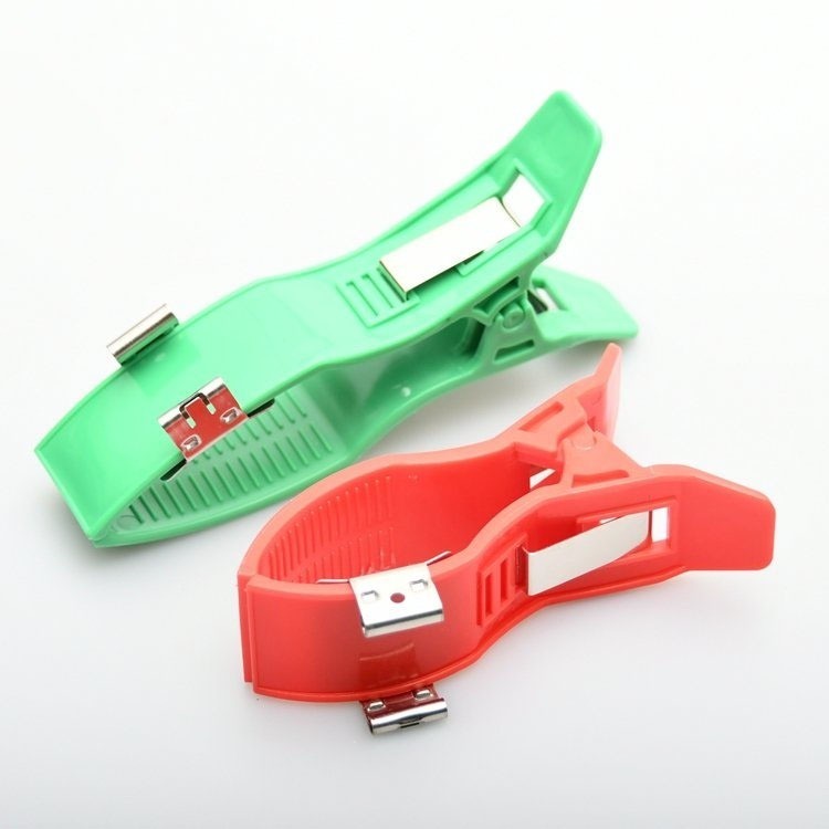 ECG Accessory Combo Set-4x Universal Limb Clips+Blue Rubber Bulb for ECG Machine
