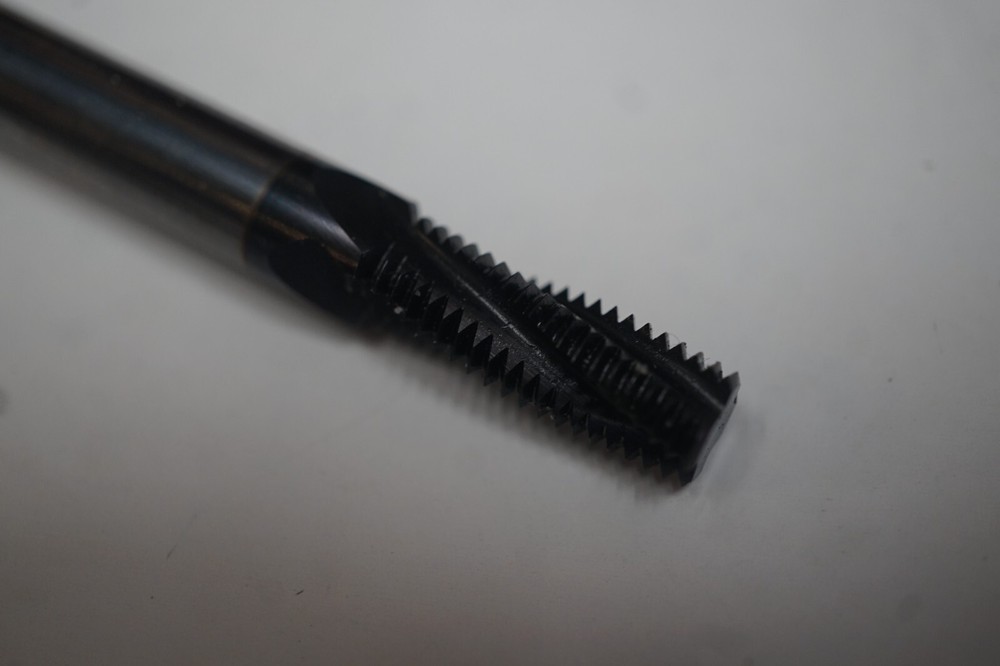 USA Solid Carbide Thread Mill 3/8-24 .290" Dia. 5/16" Shank