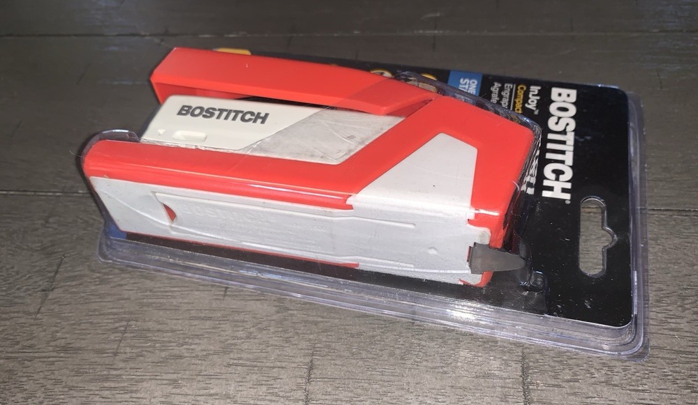 B2 Bostitch Injoy Spring-Powered Compact Stapler, 20-Sheet Capacity Red Standard