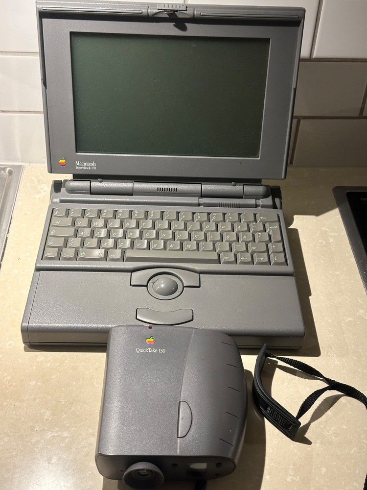 Apple Macintosh PowerBook 170 + Apple QuickTake 150 – Complete