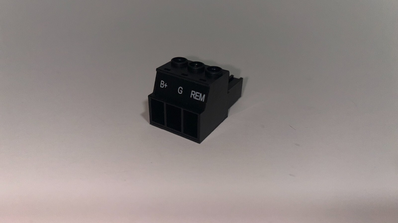 New Rockford Fosgate Harley Davidson Amp Power Plug Type-3