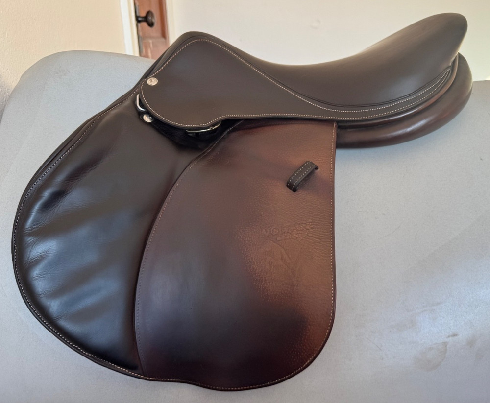17.5" Voltaire Palm Beach PRO Saddle - 2AA Flaps - Grain / Buffalo
