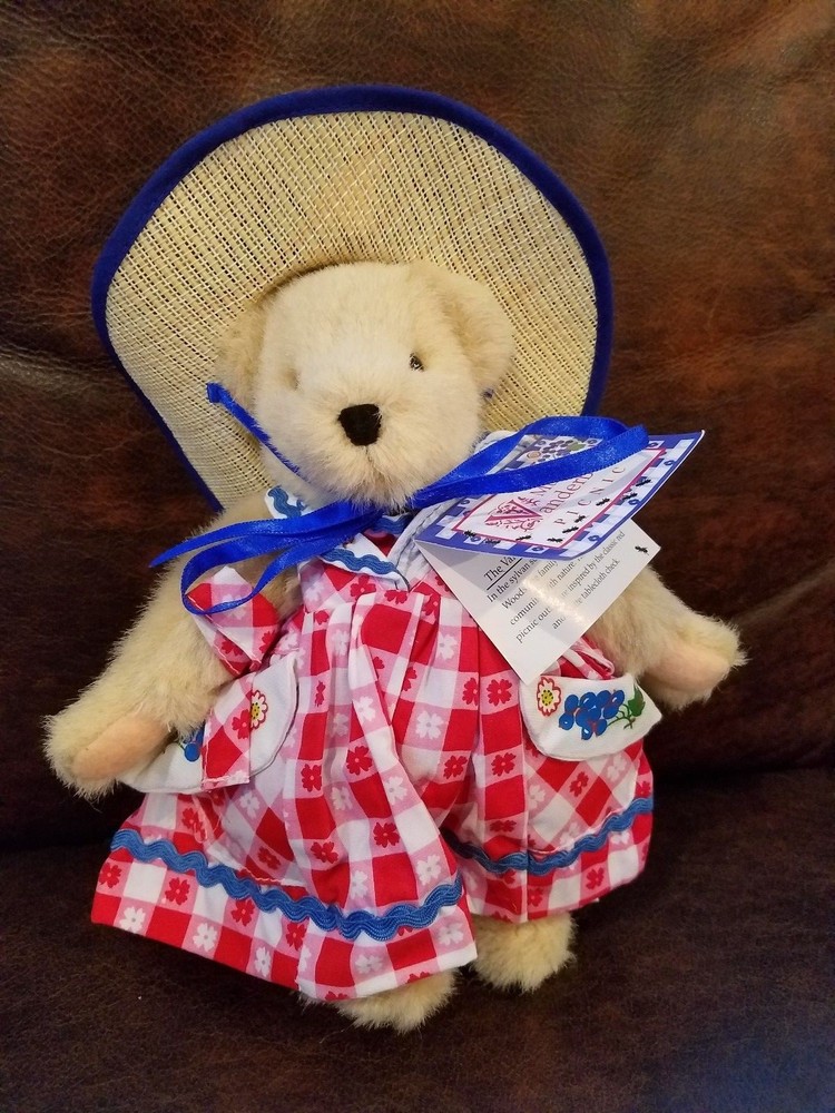 *Muffy VanderBear, Picnic bear