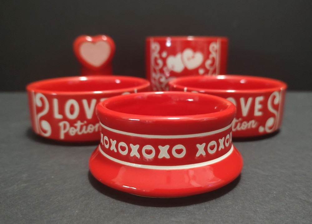 Red Ceramic Love Potion Bottle Shaped Stacking Measuring Cup Set 9" Tall