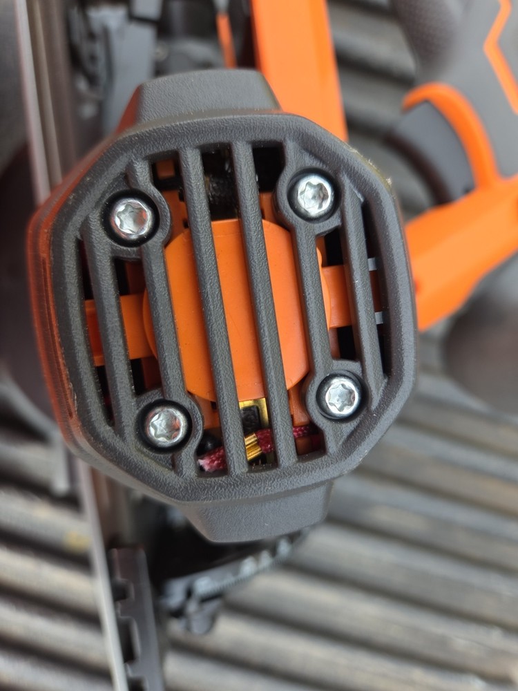 RIDGID 6_1/2" Cordless Circular Saw