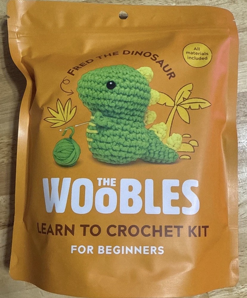 New Woobles FRED THE DINOSAUR Learn To Crochet Kit Hook “No Pre-Started Piece”‼️