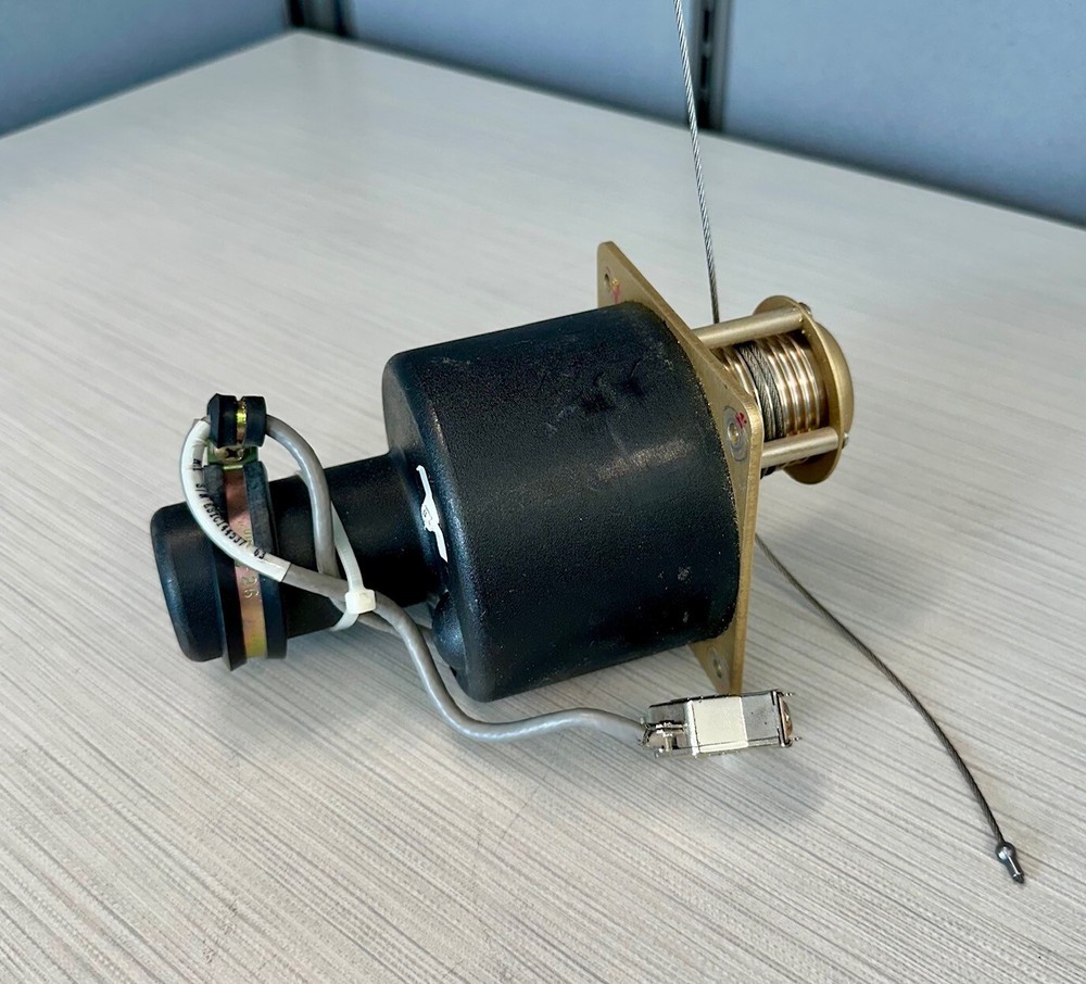 S-Tec 0106-8-R2 Roll Servo