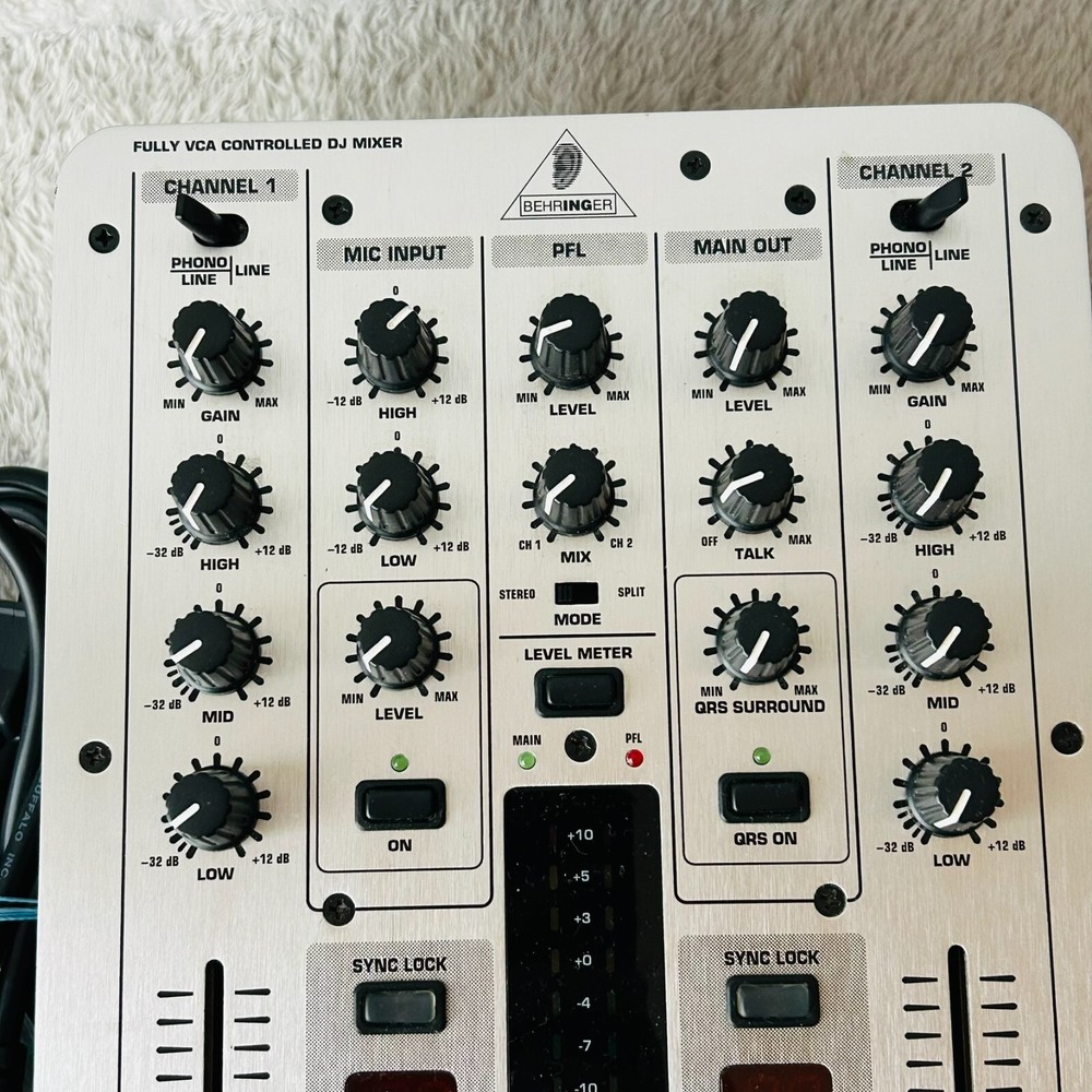Behringer Pro Mixer VMX 200 used and working