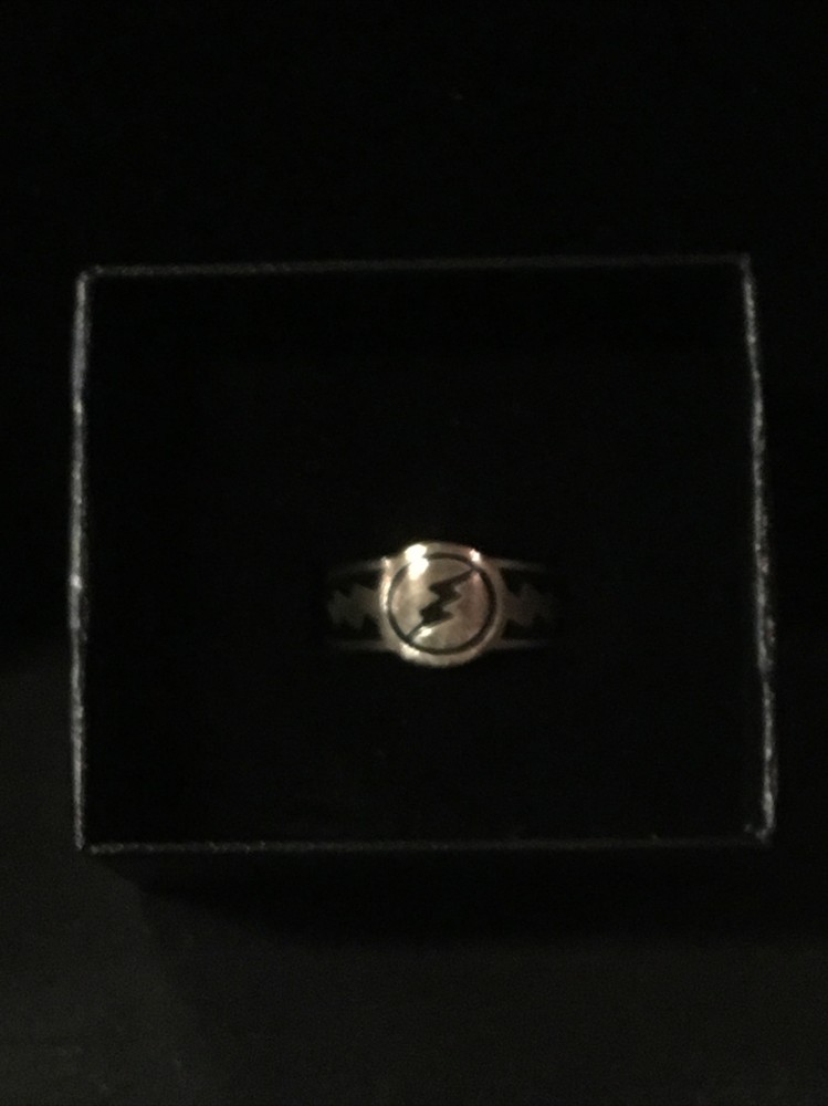 1999 2000 THE FLASH LOGO STERLING SILVER RING - DC COMICS - SIZE 9