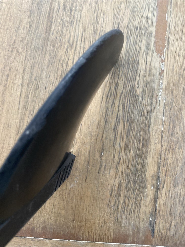 O’fisl’l Surfboard Fin Left Side
