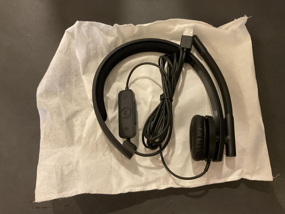 Logitech H570e USB Headset, Microphone, PC & Mac, USB-A Wired Headset with Mono