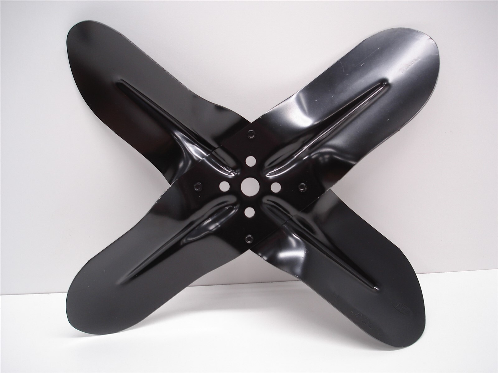 NEW NASCAR 16" STEEL 4 BLADE FAN FORD RACING C9ZE-D CIRCLE TRACK VINTAGE SBC SBF