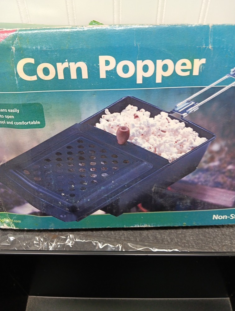 Coghlan's Campfire Corn Popper Non-Stick Popcorn Maker NEW Camping Fire Pit