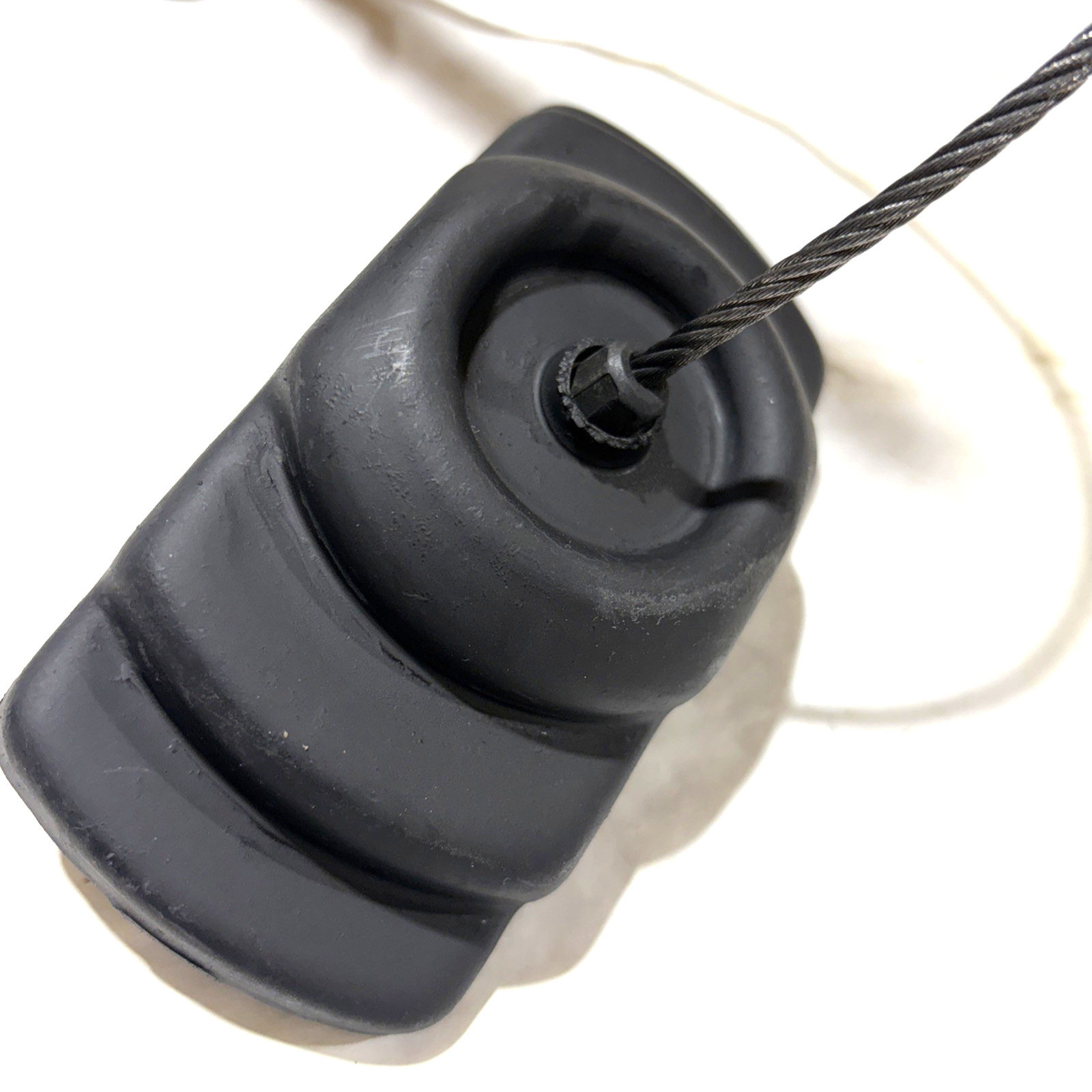 1999-2003 Chevrolet (GMC) C/K spare tire carrier assembly (GMT 800) OEM