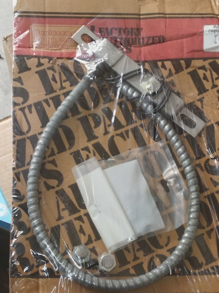 Carlyle Crankcase Heater for a 580 Compressor ~more than 1 available~