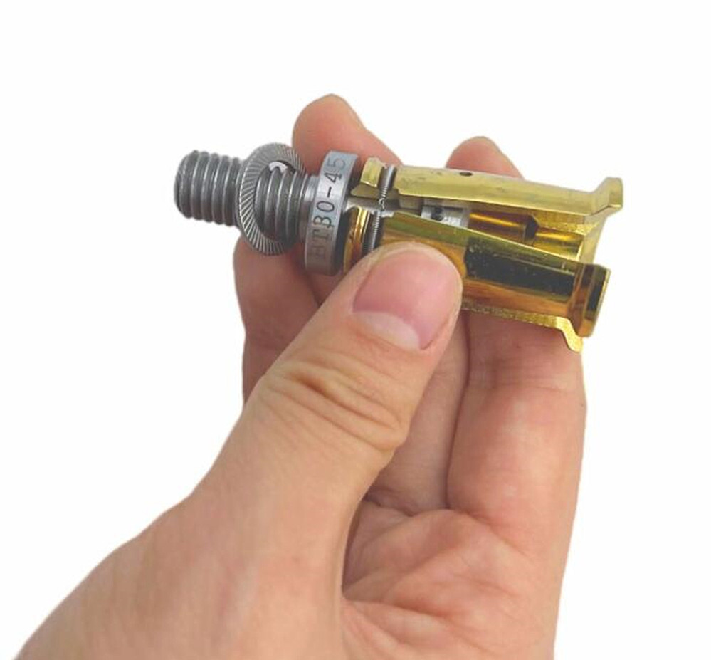 1p BT30-45° 4 Petal Clamp Pull Claw CNC Spindle Broaching Claw Outer Screw Tool