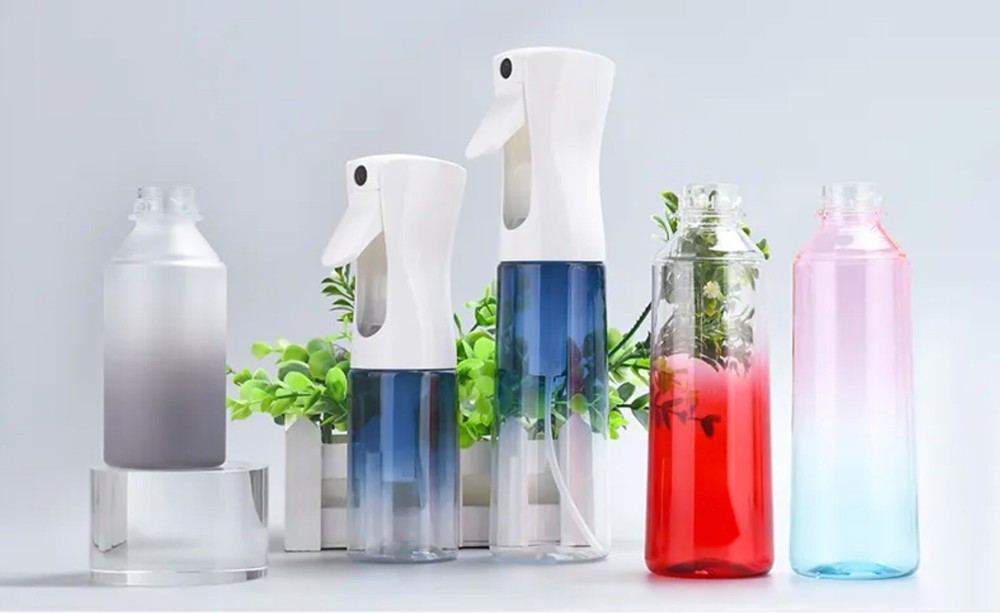 200ml Empty Spray Bottle Refillable Ultra Fine Mist Trigger Pump Gradient 1pc