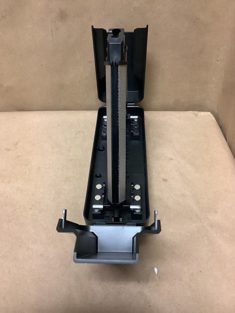 WORKSHOP WSBCHAGS KNIFE SHARPENER (G29004923)