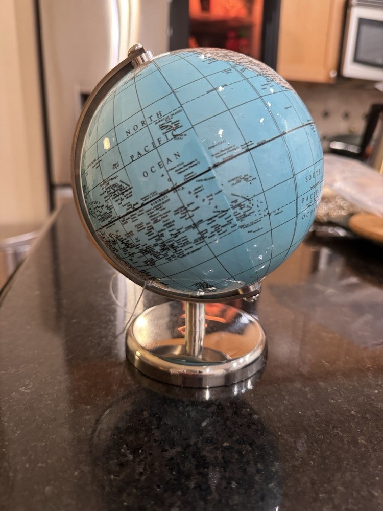 Pastel Blue Glossy Desktop World Globe