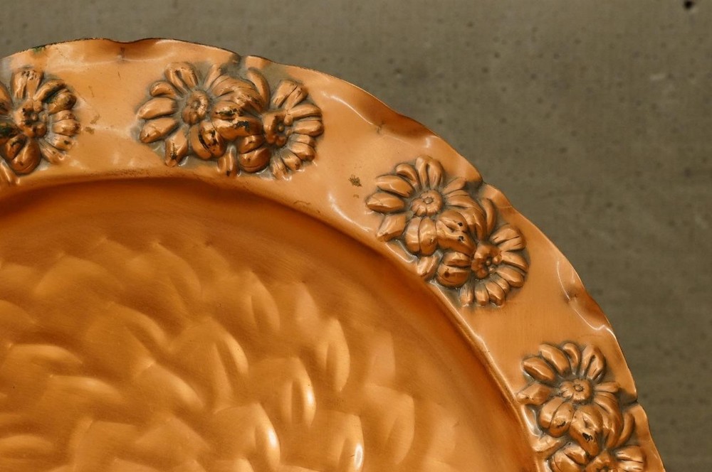 Vintage GREGORIAN Solid Copper Daisy Hammered Pattern Wall Hanging Plate 13"