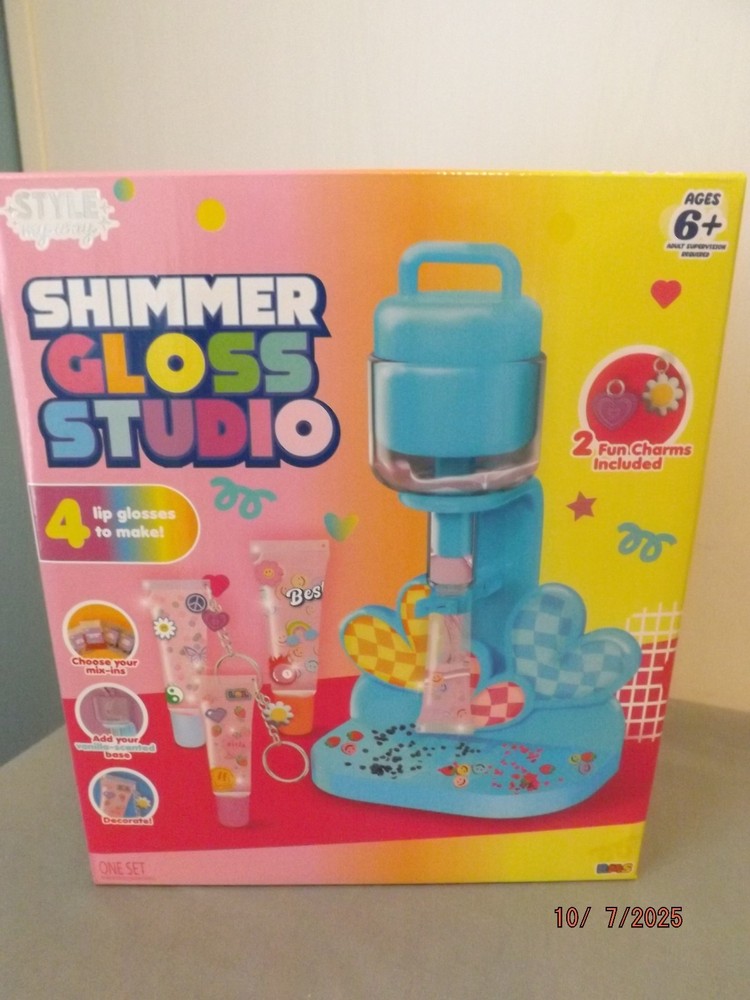 Shimmer Gloss Studio Lip Gloss Maker NEW