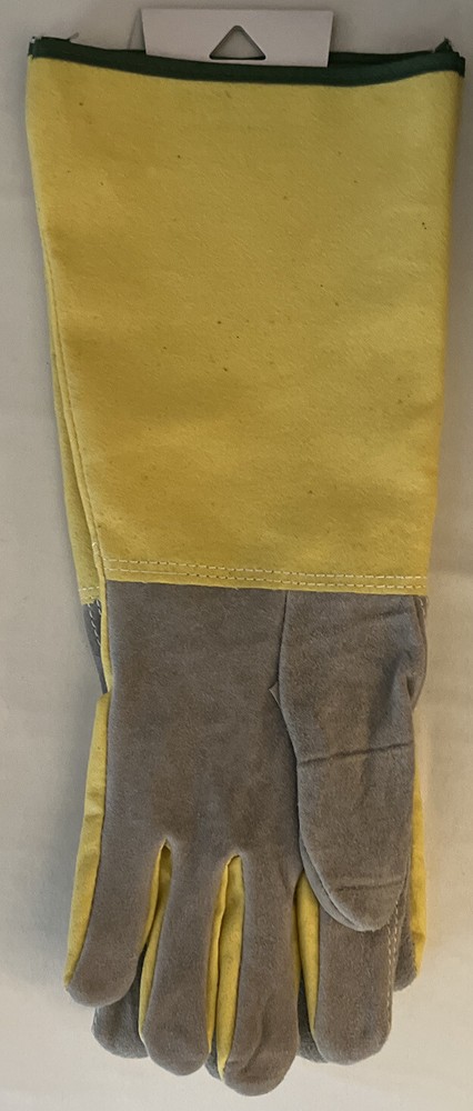 Hand Master Rose Glove