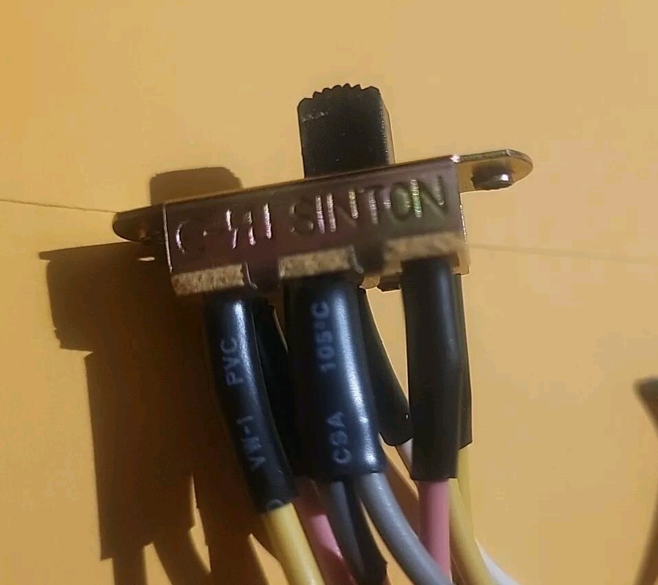 C-RU Sinton 750W Switch