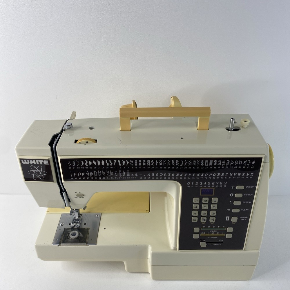 Vintage White 8000 Computerized Sewing Machine With Pedal Tested