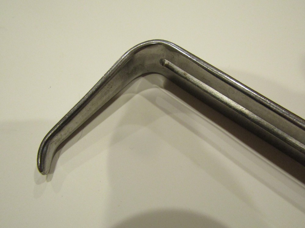 Luer "S" Retractor, 6", Double Ended Frame-Assisted