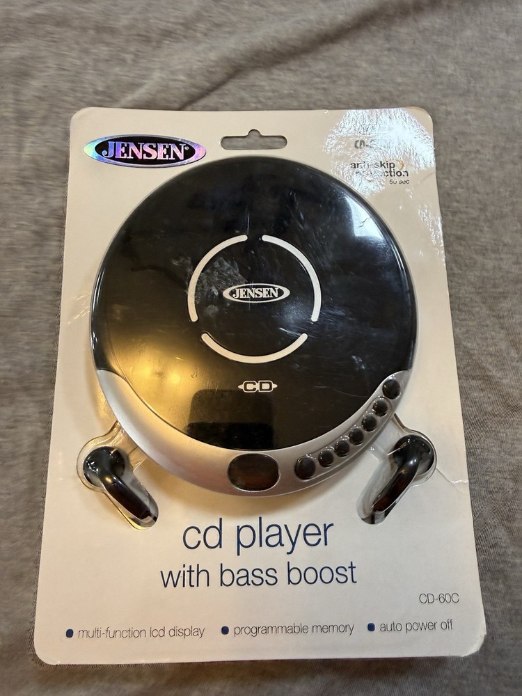 Jensen CD-60C Personal BassBoost Portable compact CD Walkman Player
