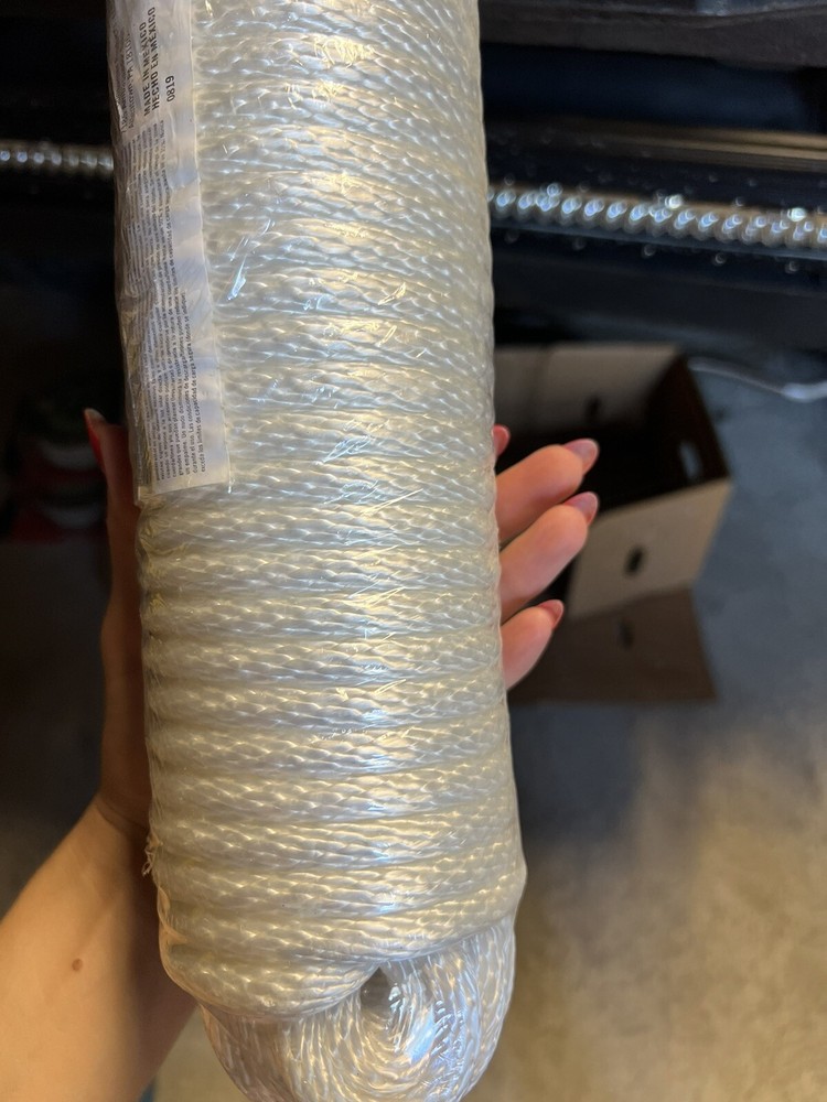 BLUE HAWK 7/16" X 100' SOLID BRAID SYNTHETIC ROPE 0349280 300lb work load