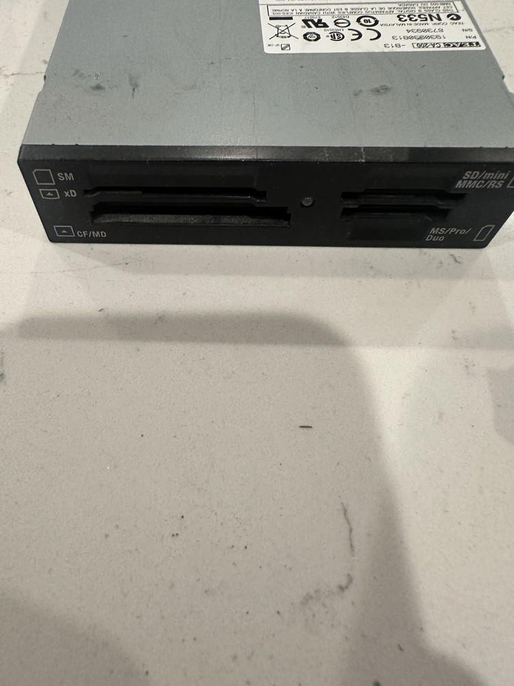 TEAC USB Card Reader SM xD CF SD MMC Multi Card Adapter 1930930B13 UNTESTED
