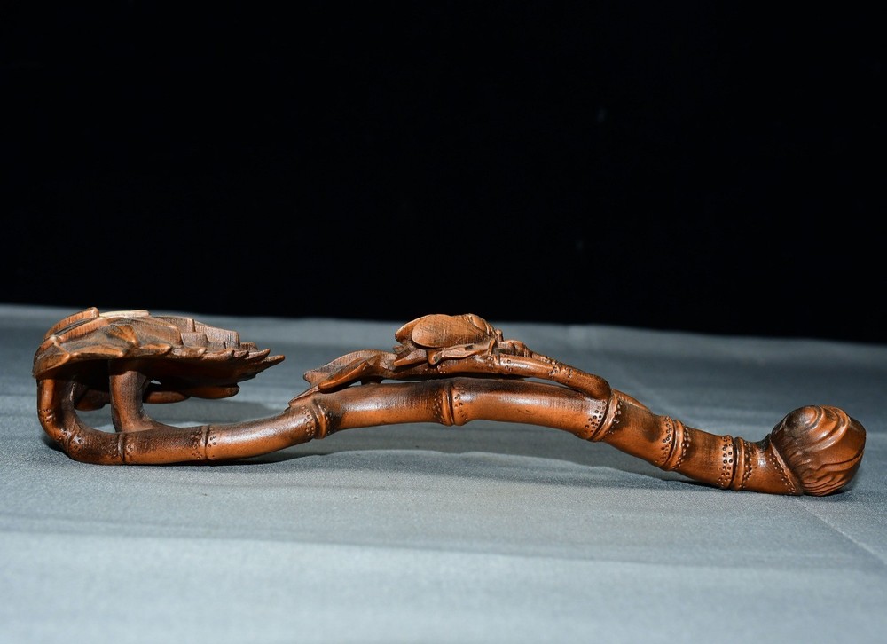 Exquisite Small Leaf Boxwood Bamboo Leaf Ruyi Ornament