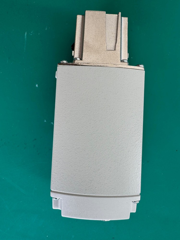 NEW Tektronix TCA-1MEG High Impedance Buffer Amplifier