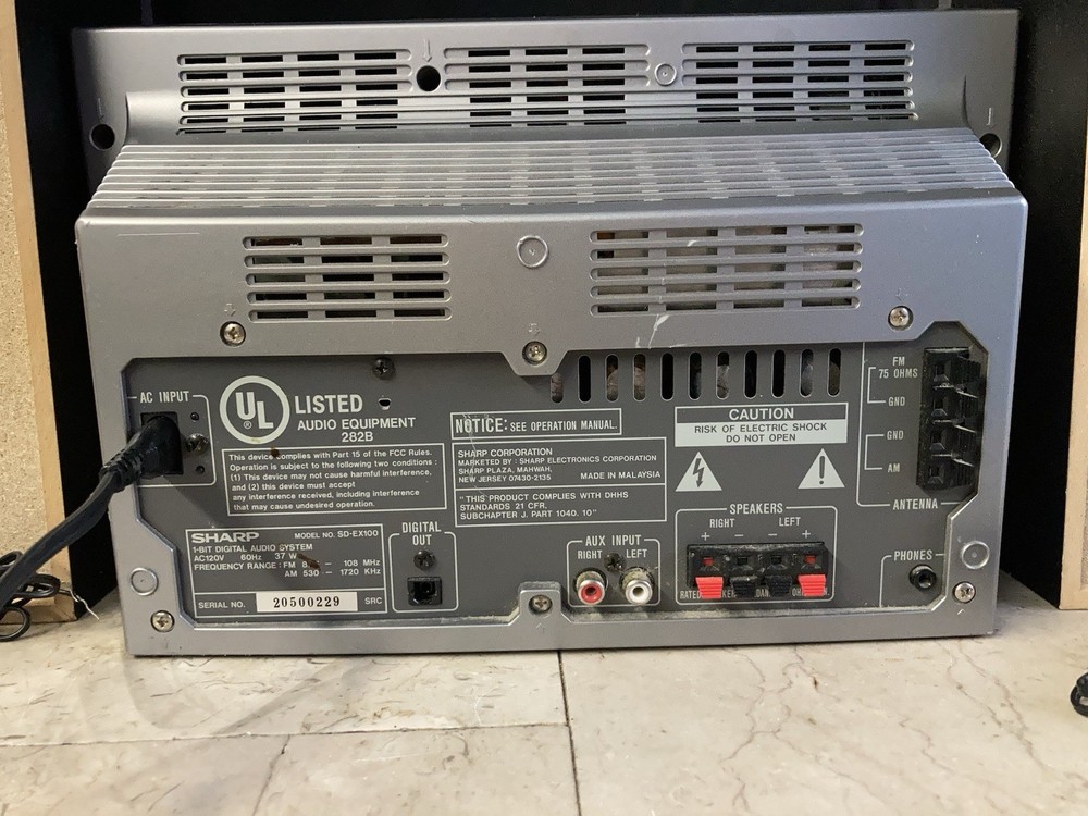 Sharp SD-EX100 1Bit Digital Audio System, CD Player/Receiver*Very Good!*