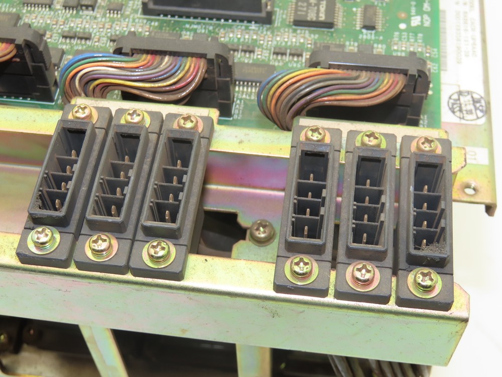 Yaskawa CACR-UP6AAC Robot Servo Drive Controller Unit